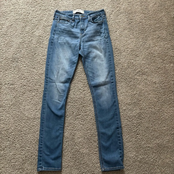 Hollister Denim - Hollister Super Skinny Light Wash Jeans